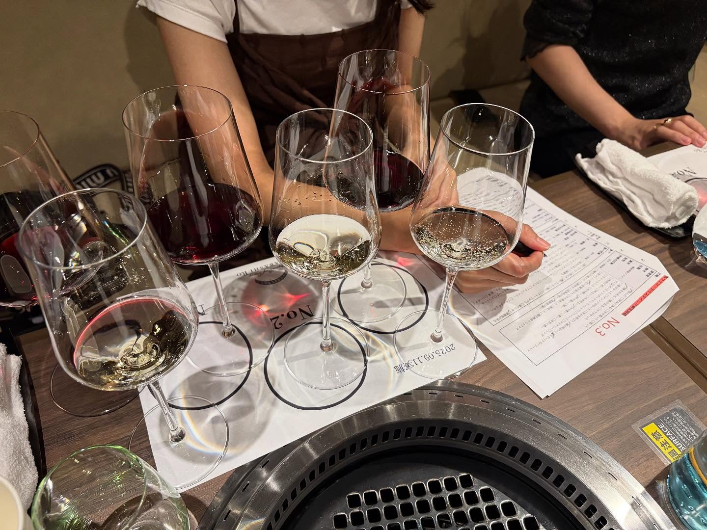 ワインの飲み比べ
